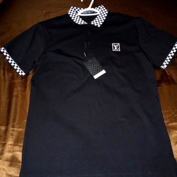 Louis Vuitton Other - Louis Vuitton men shirt M